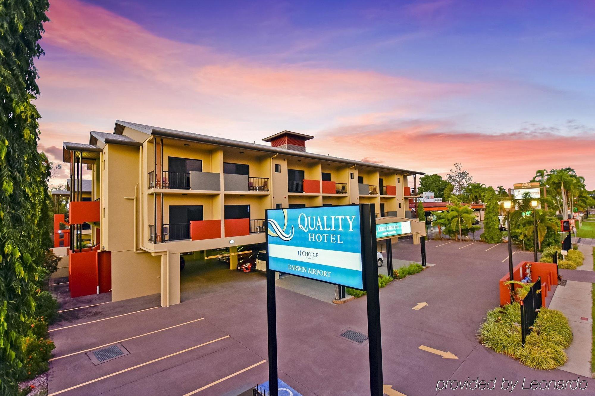 Quality Hotel Darwin Airport Exterior photo Quality Hotel West
